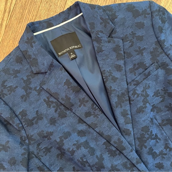 Banana Republic Wool/Cotton Blend Notch Collar Jacket/Blazer Single Button Size6 - Picture 2 of 7